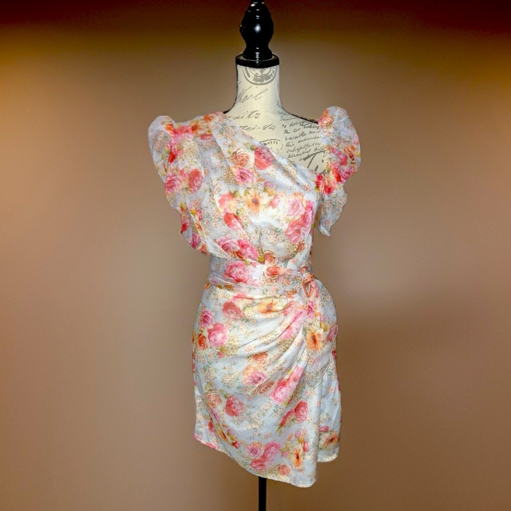 NWT Pink floral print, chiffon, one shoulder, draped, body con dress